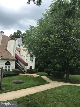 $1,675 | 10547 Beacon Ridge Drive, Unit 301, Bowie, MD 20721