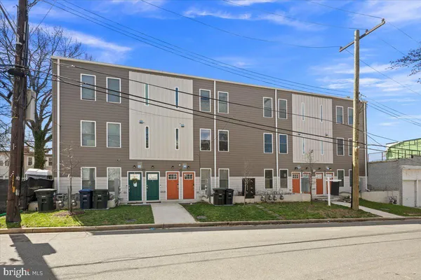 $899,900 | 2503 Burns Street Southeast, Washington, DC 20020