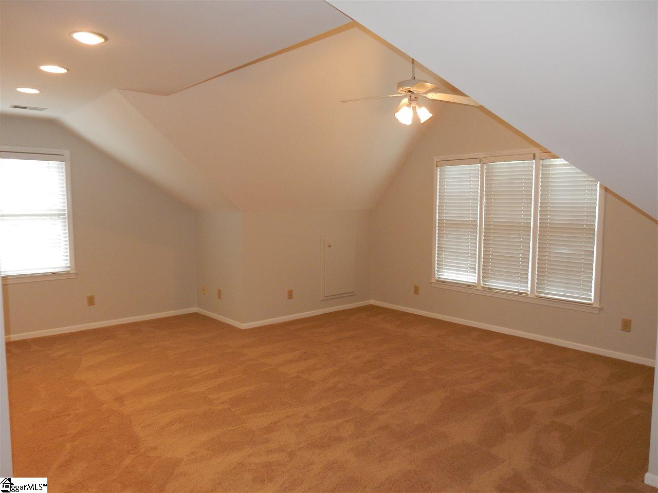 311 English Oak Road Simpsonville, SC 29681 - Photo 14 of 33 Gallery Image 14