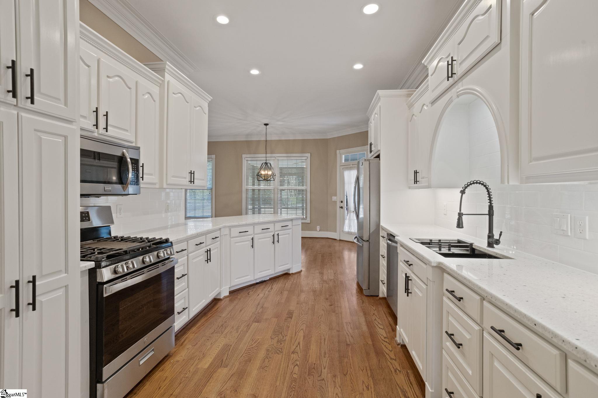 208 Sycamore Ridge Drive Simpsonville, SC 29681 - Photo 15 of 50 Gallery Image 15
