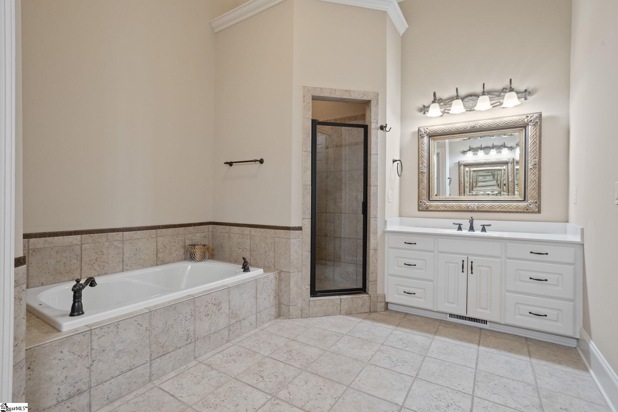 208 Sycamore Ridge Drive Simpsonville, SC 29681 - Photo 22 of 50 Gallery Image 22