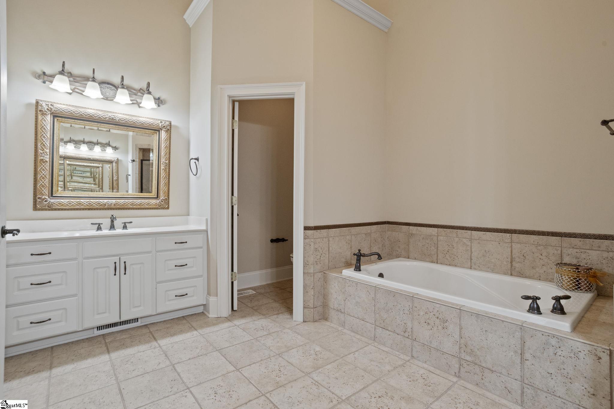 208 Sycamore Ridge Drive Simpsonville, SC 29681 - Photo 23 of 50 Gallery Image 23