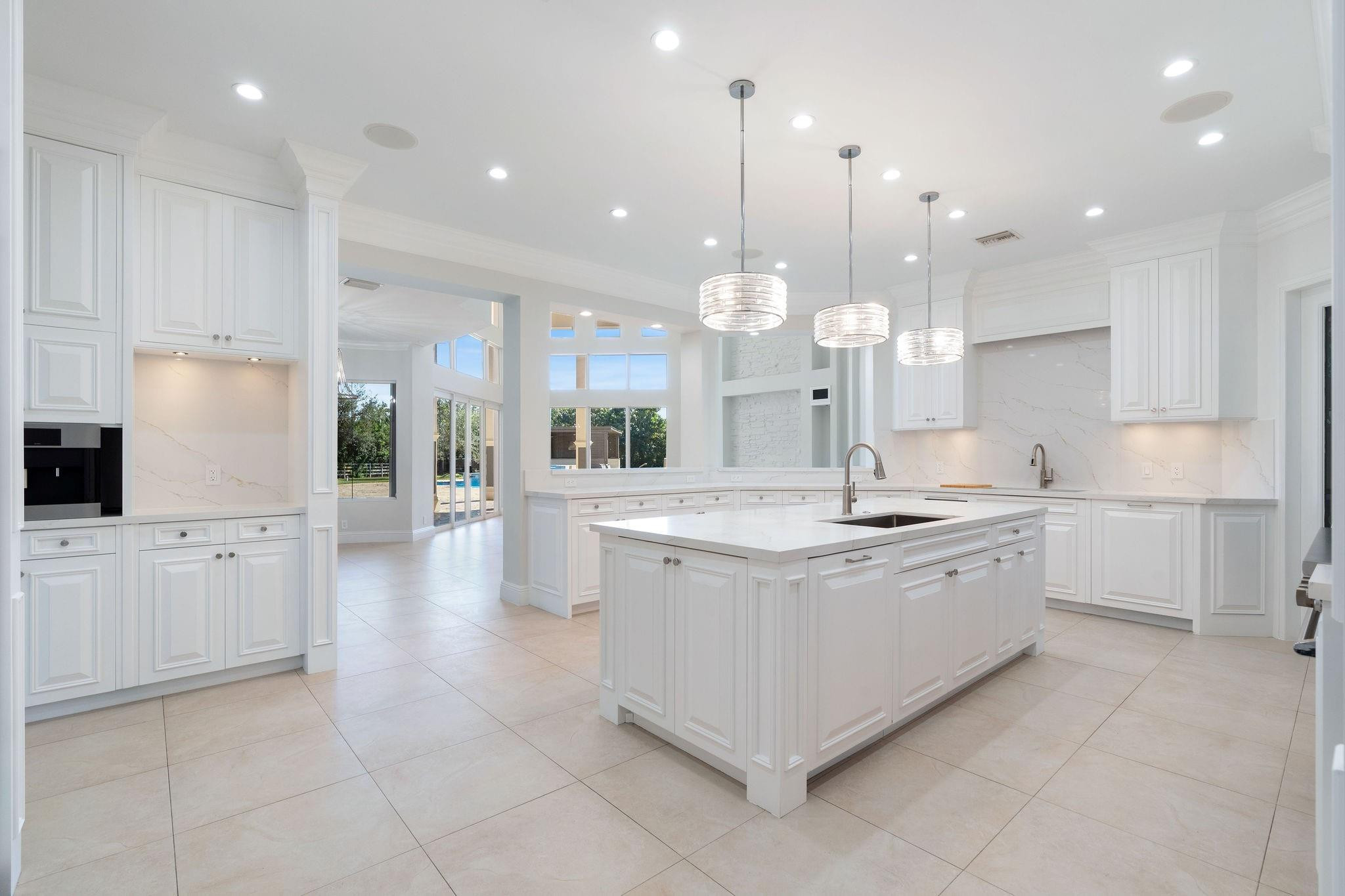 16850 Stratford Court Southwest Ranches, FL 33331 - Photo 23 of 84 KITCHEN