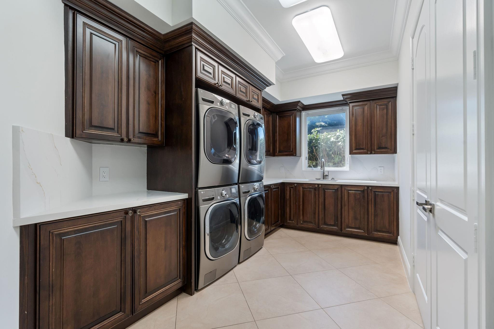 16850 Stratford Court Southwest Ranches, FL 33331 - Photo 51 of 84 LAUNDRY