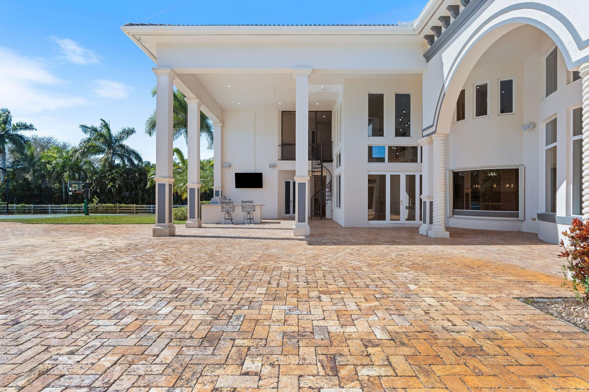 16850 Stratford Court Southwest Ranches, FL 33331 - Photo 7 of 84 Photo 7