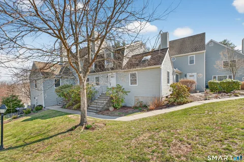 $729,000 | 19 Prospect Ridge, Unit 41, Ridgefield, CT 06877