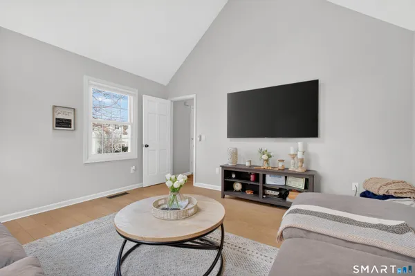 $729,000 | 19 Prospect Ridge, Unit 41, Ridgefield, CT 06877