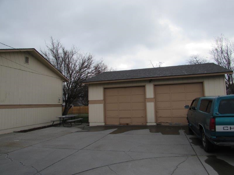 1506 North Mesa Road Spokane, WA 99212 - Photo 3 of 20
