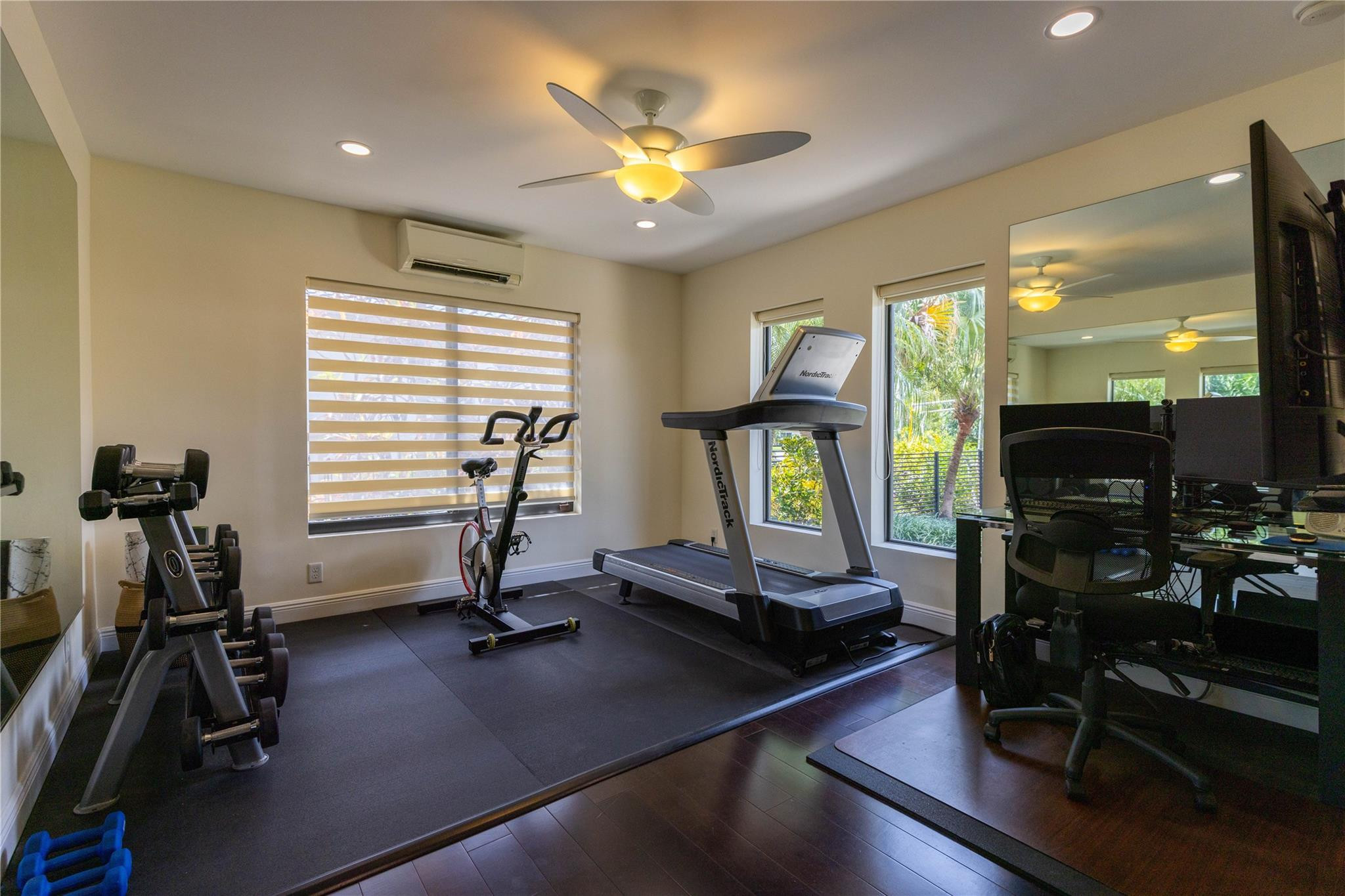 3910 Northeast 23rd Terrace Lighthouse Point, FL 33064 - Photo 31 of 69 Photo 31