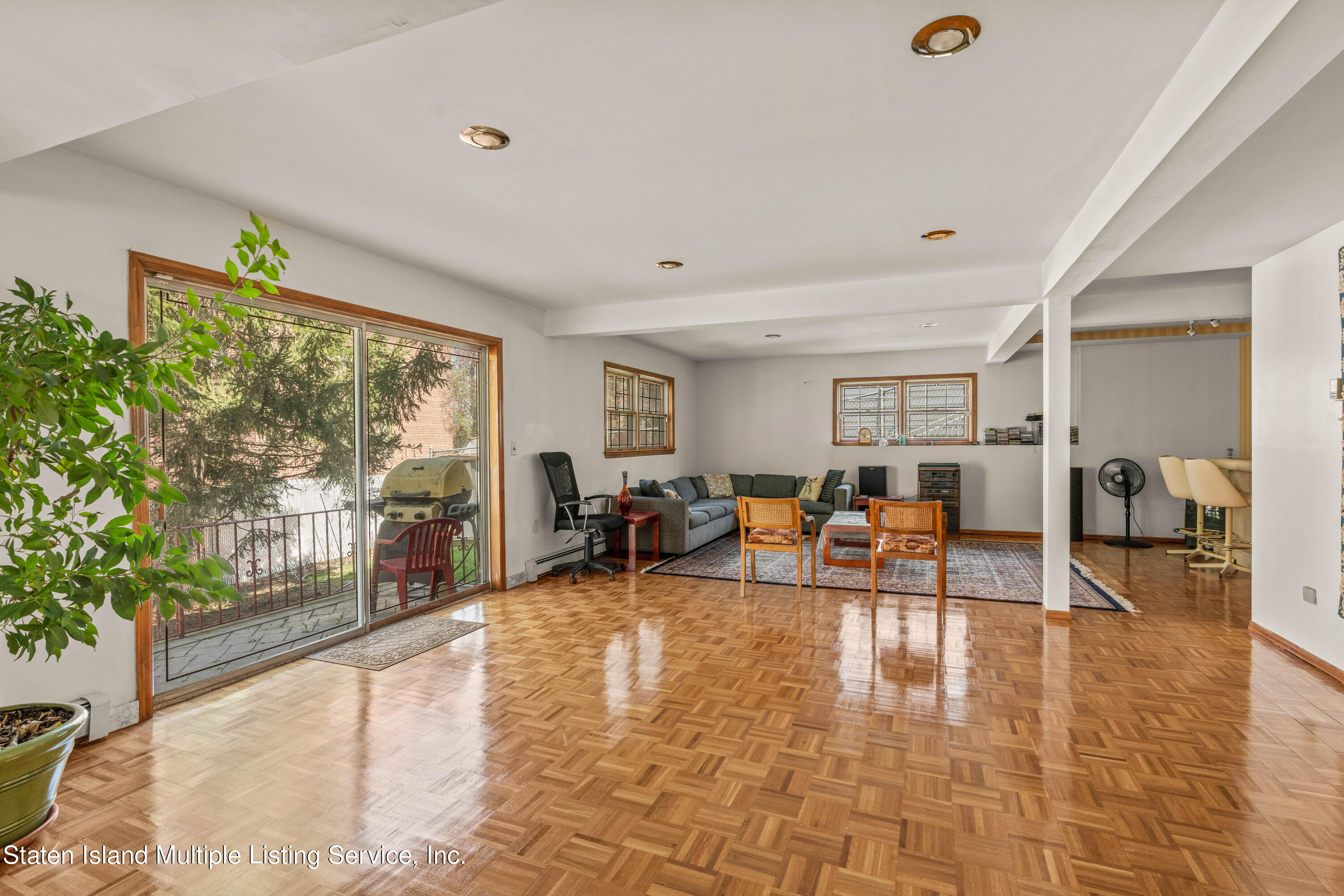 141 Grymes Hill Road Staten Island, NY 10301 - Photo 27 of 37 DSC09781