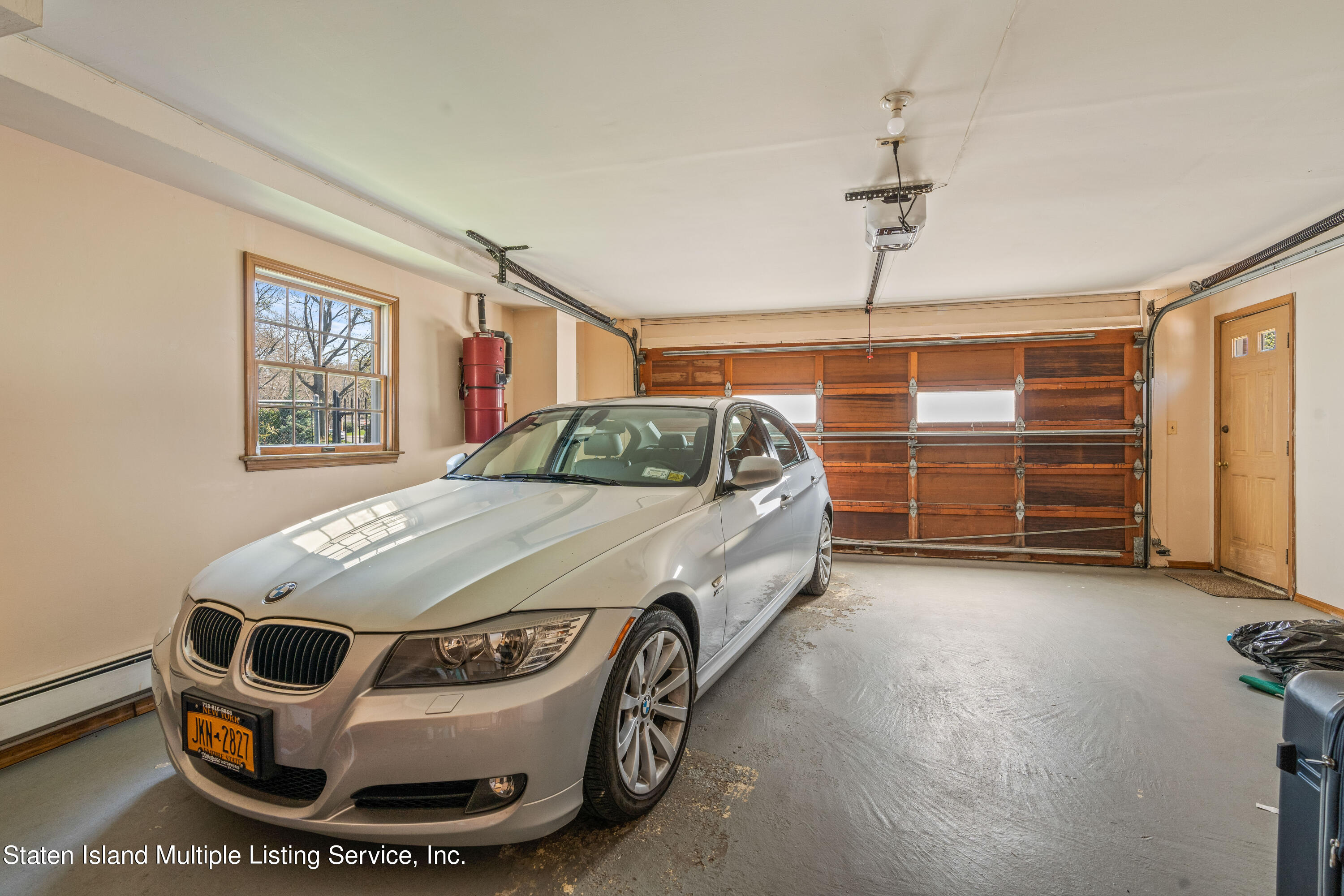 141 Grymes Hill Road Staten Island, NY 10301 - Photo 31 of 37 DSC09799