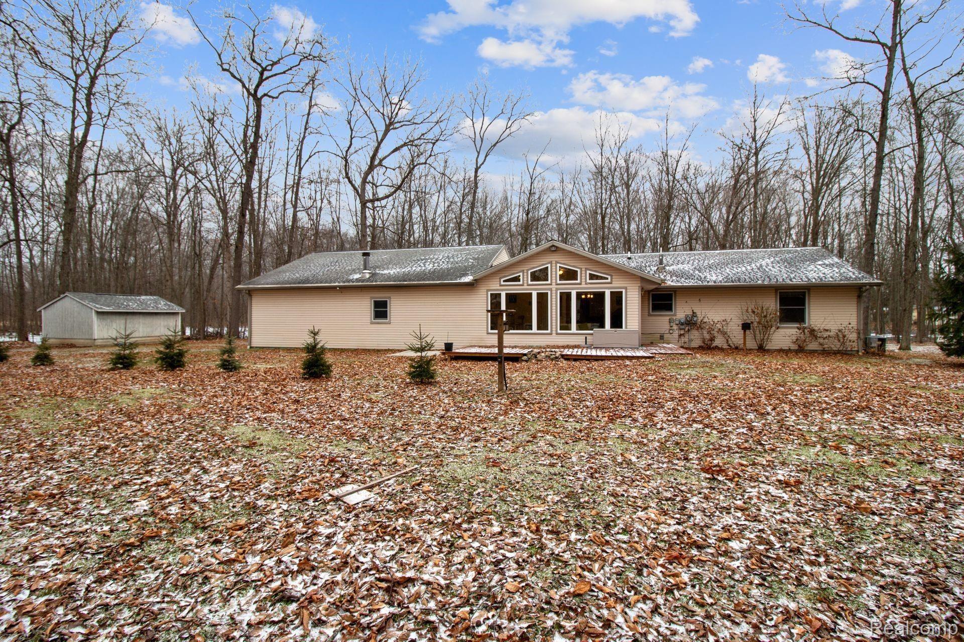 7355 Golf Club Road Howell, MI 48843 - Photo 25 of 25 25.jpg