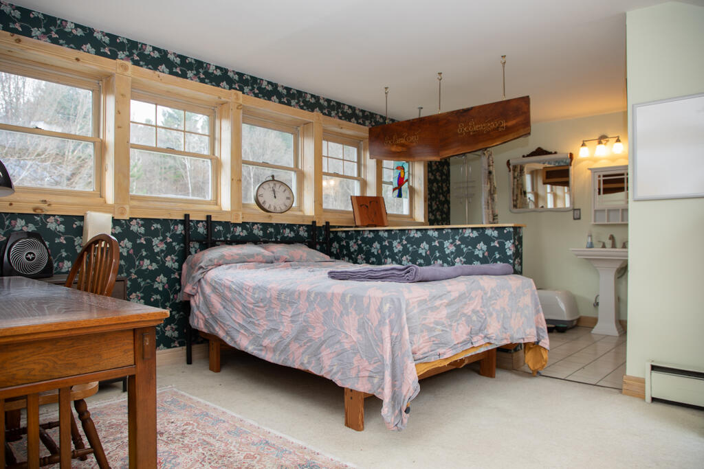1001 Highland Road Keeseville, NY 12944 - Photo 36 of 79 Private Upstairs Suite