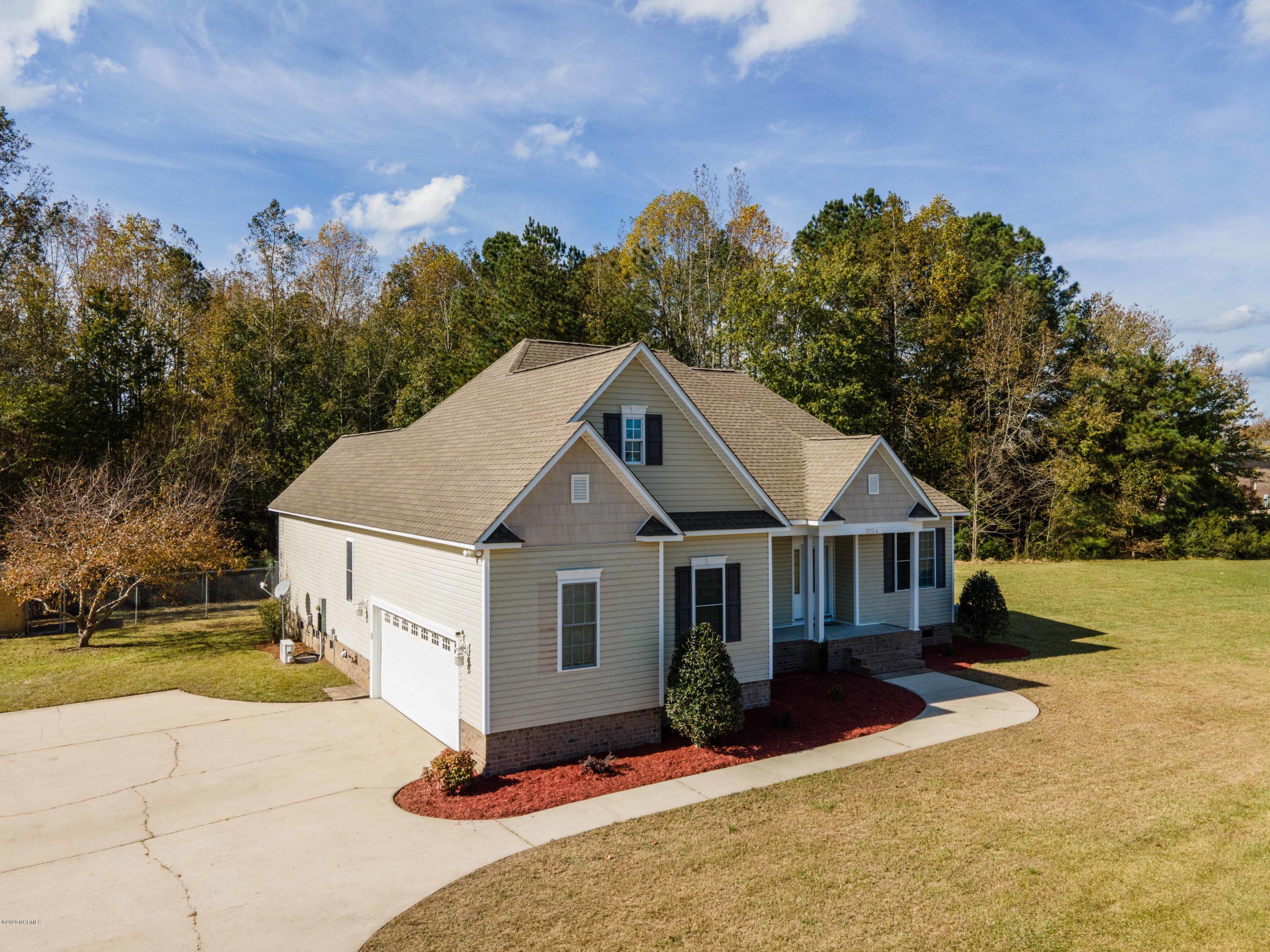 3024 Foxhall Road Farmville, NC 27828 - Photo 11 of 54 Front left