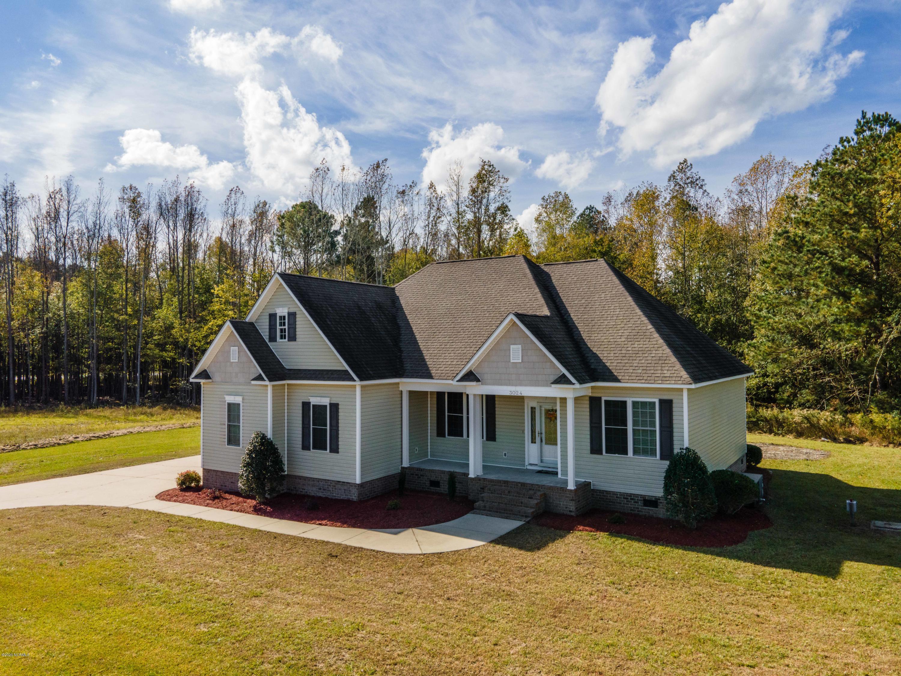 3024 Foxhall Road Farmville, NC 27828 - Photo 3 of 54 Front rt