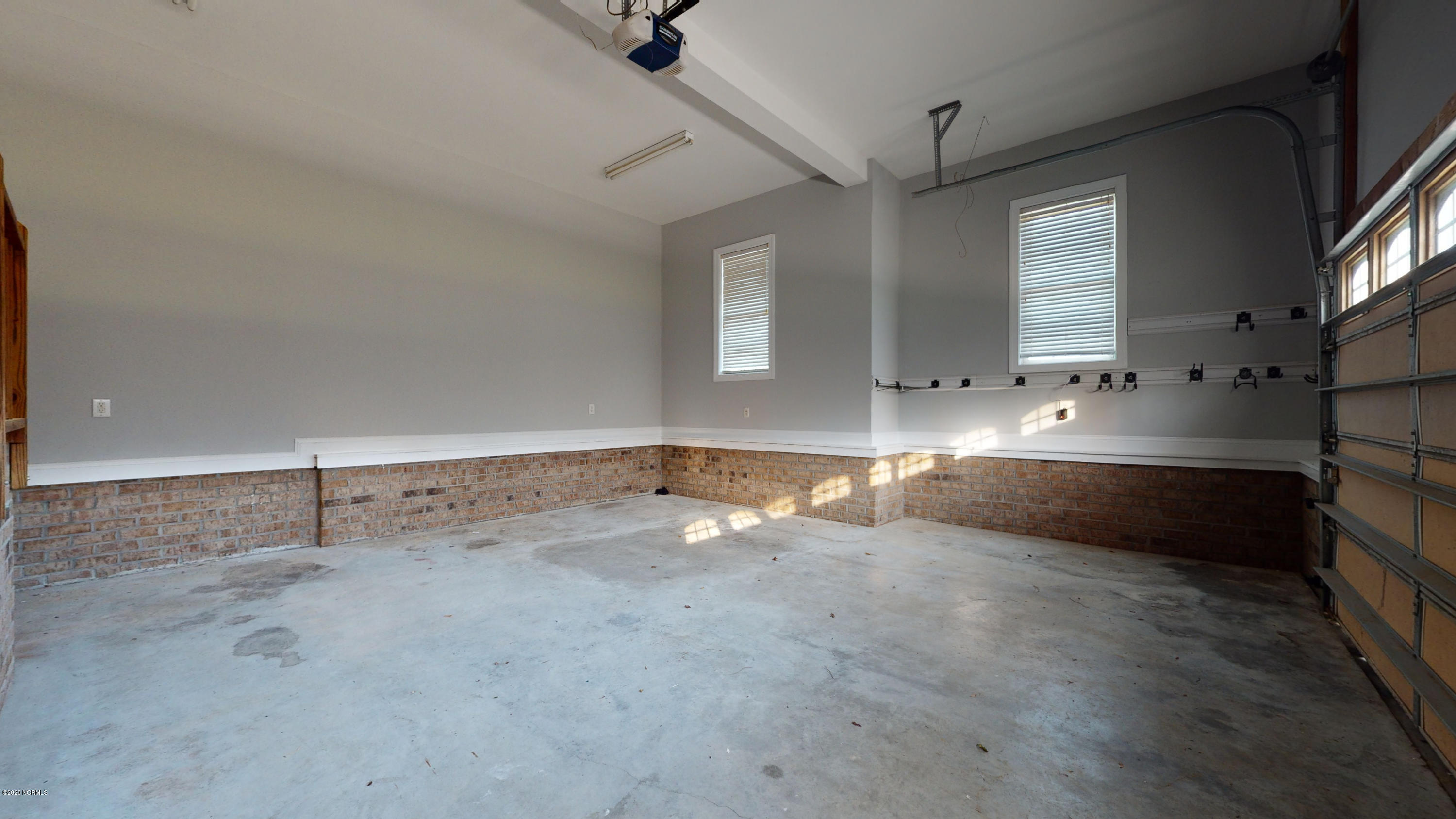3024 Foxhall Road Farmville, NC 27828 - Photo 35 of 54 Garage