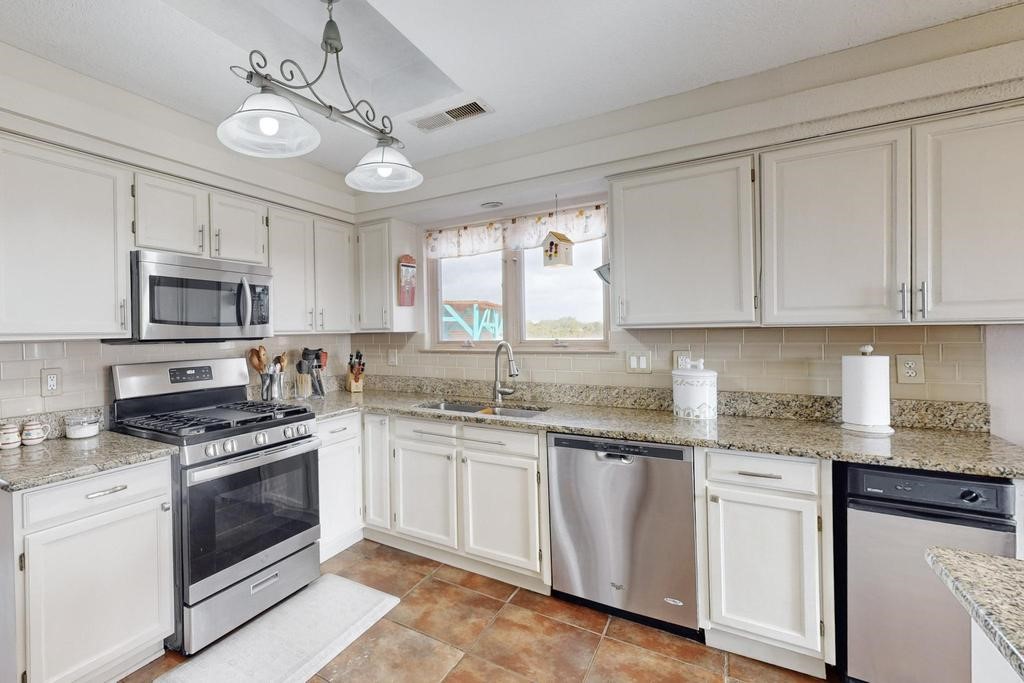 183 Sunrise Road Santa Fe, NM 87507 - Photo 10 of 34 Gallery Image 10