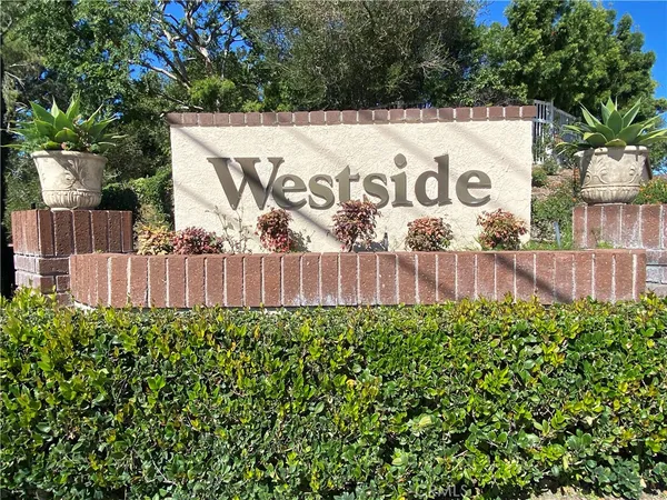 $480,000 | 2111 Cheyenne Way, Unit 5, Fullerton, CA 92833