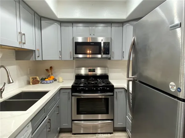 $480,000 | 2111 Cheyenne Way, Unit 5, Fullerton, CA 92833