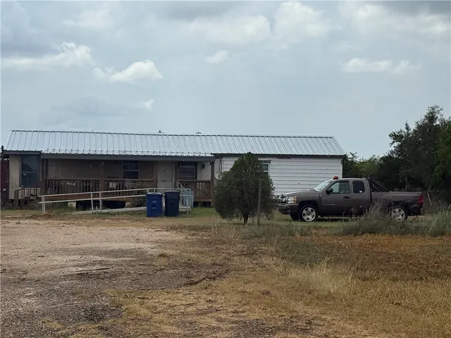 $68,000 | 762 County Road 122, Alice, TX 78332
