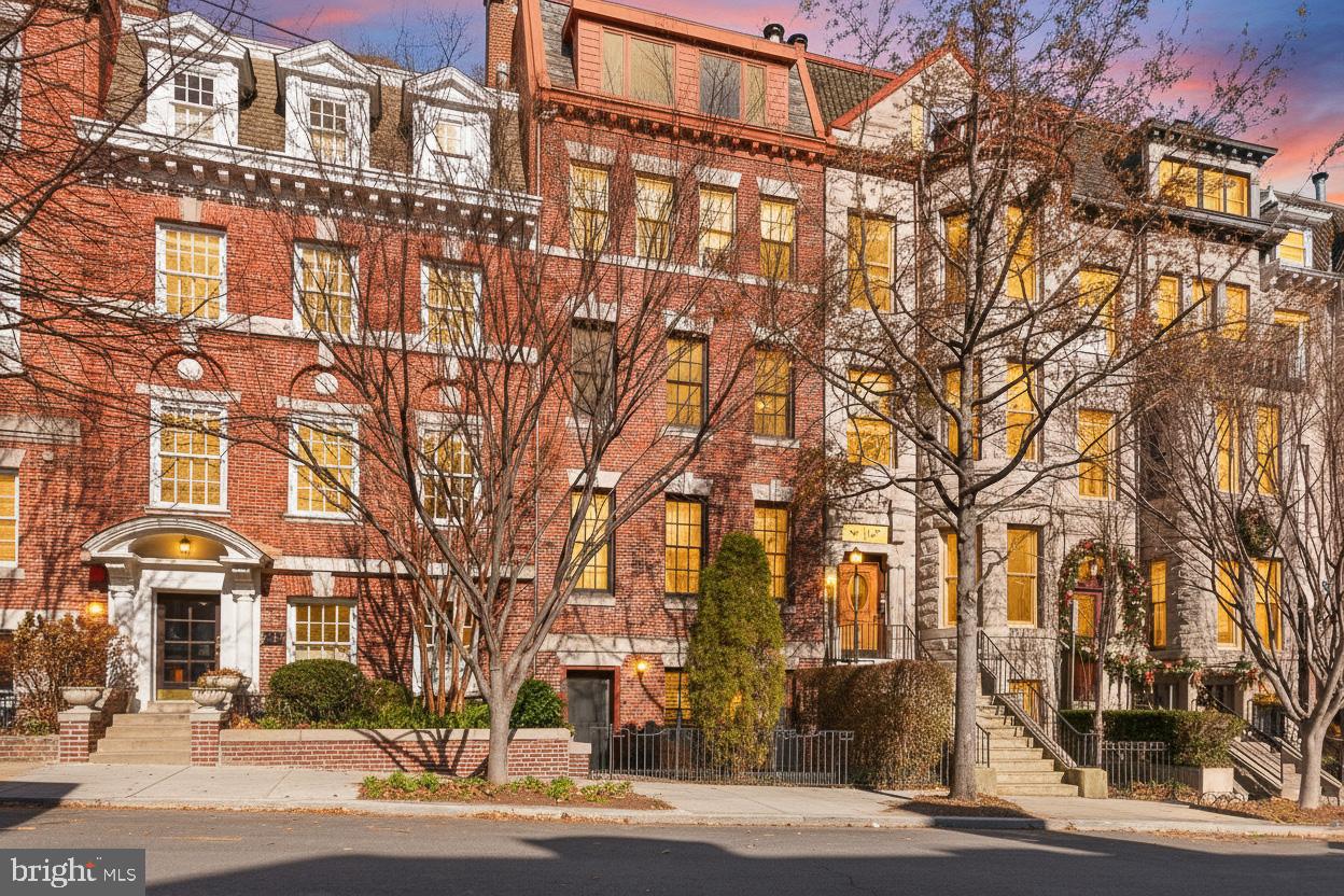 2117 S Street Northwest Washington, DC 20008 - Photo 3 of 63 Virtually altered