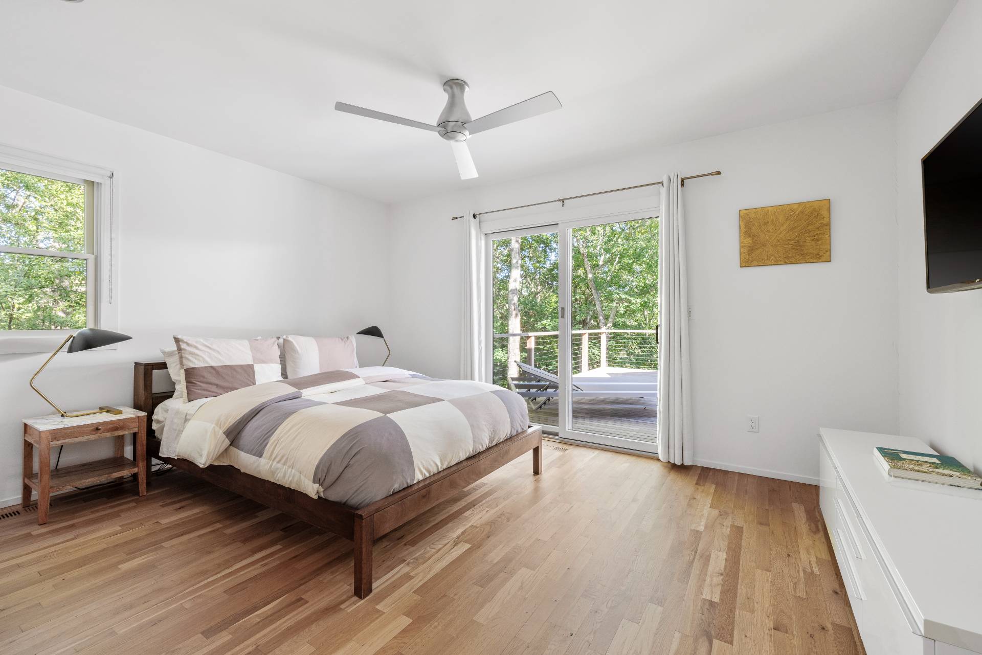 4 Hollow Tree Lane East Hampton, NY 11937 - Photo 14 of 19