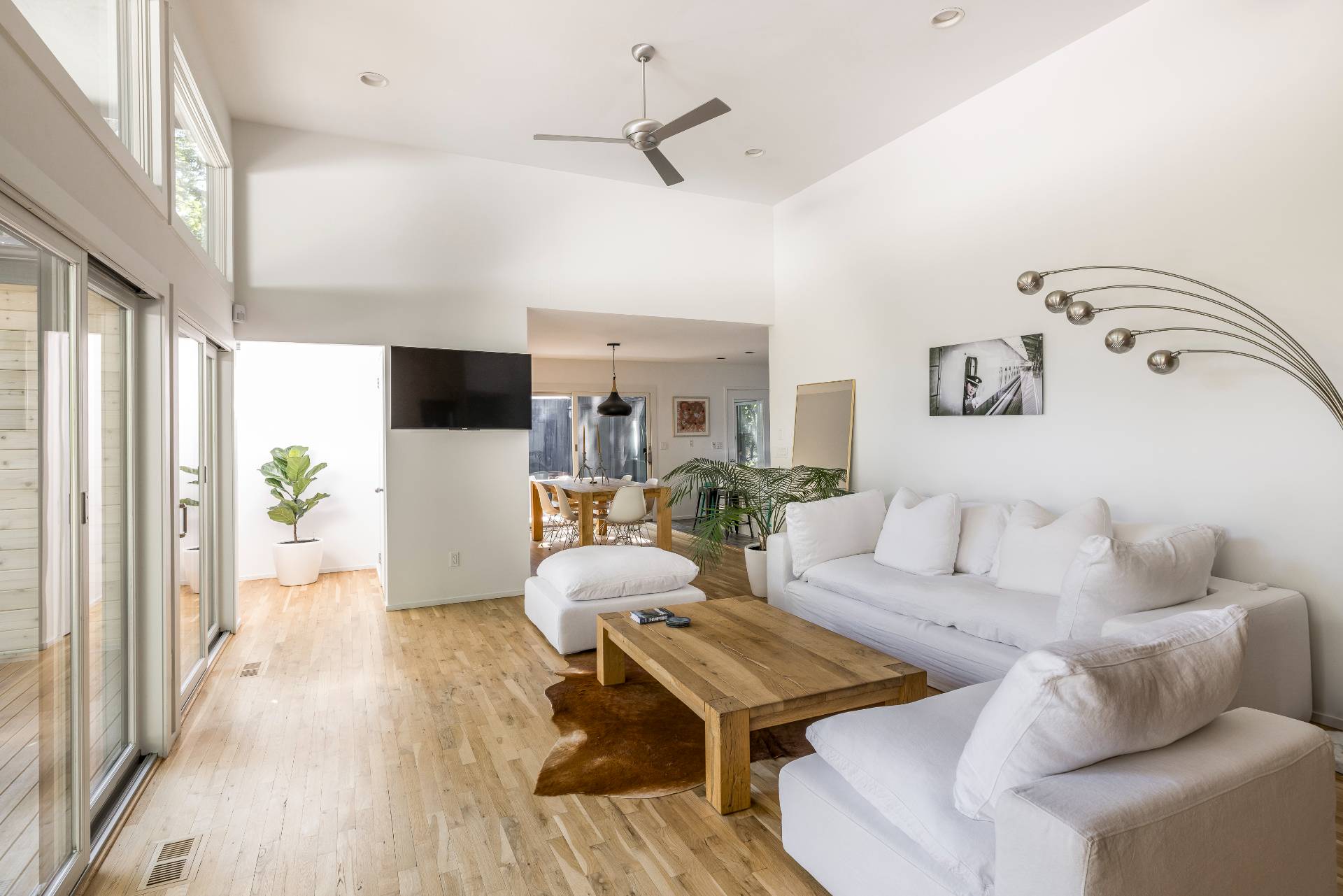 4 Hollow Tree Lane East Hampton, NY 11937 - Photo 5 of 19