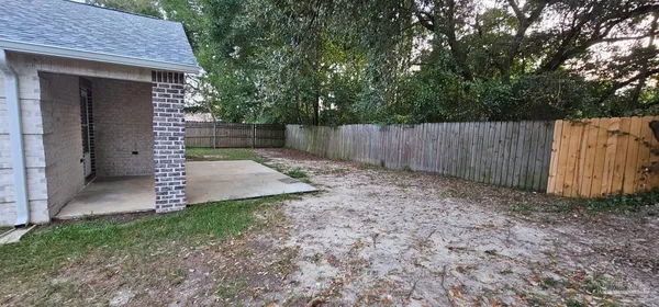 $2,000 | 7831 Stallworth Lane, Pensacola, FL 32526