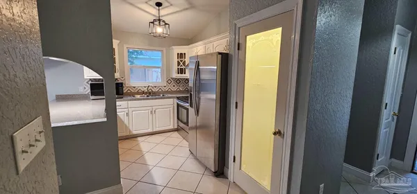 $2,000 | 7831 Stallworth Lane, Pensacola, FL 32526