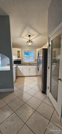 $2,000 | 7831 Stallworth Lane, Pensacola, FL 32526