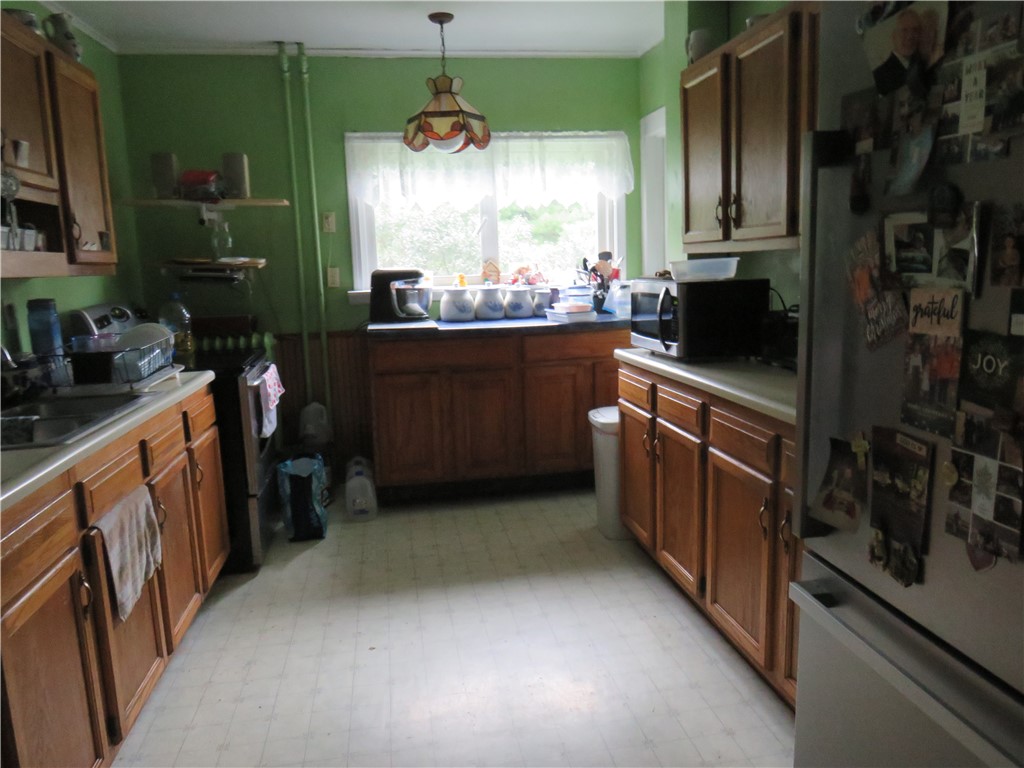 6014 Old Lake Road Starkey, NY 14878 - Photo 10 of 39 Gallery Image 10