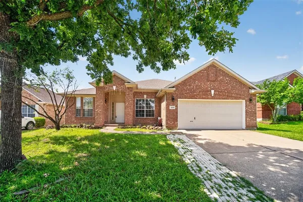 $2,600 | 308 Keswick Lane, Mesquite, TX 75150