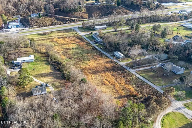 $800,000 | 2400 Roane State Highway, Harriman, TN 37748