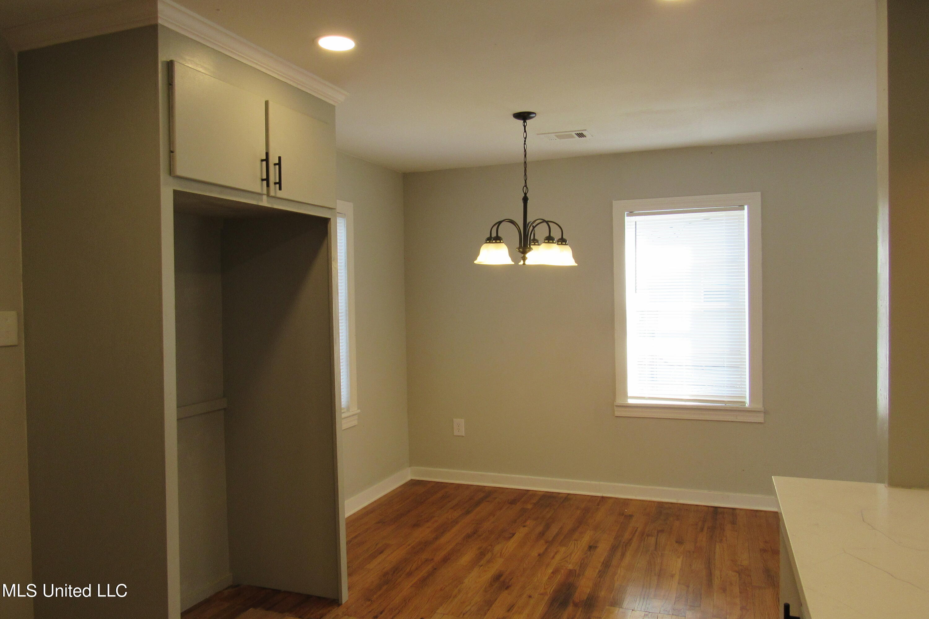 620 Lawrence Road Jackson, MS 39206 - Photo 10 of 21 IMG_6993