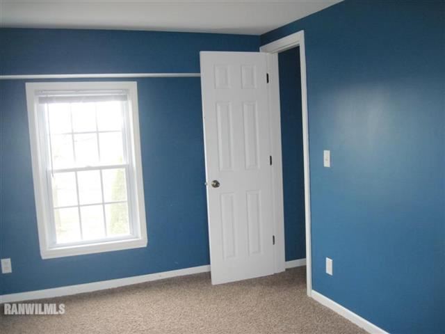 3652 East Lamm Road Freeport, IL 61032 - Photo 8 of 11 Gallery Image 8