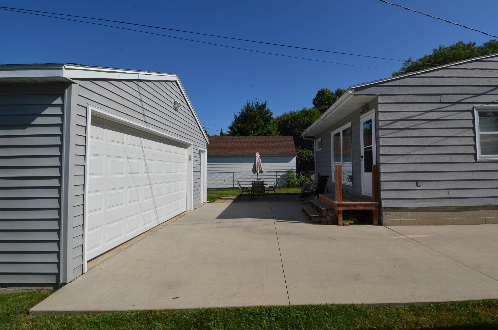 1409 13th Avenue Northwest Rochester, MN 55901 - Photo 17 of 19 Gallery Image 17