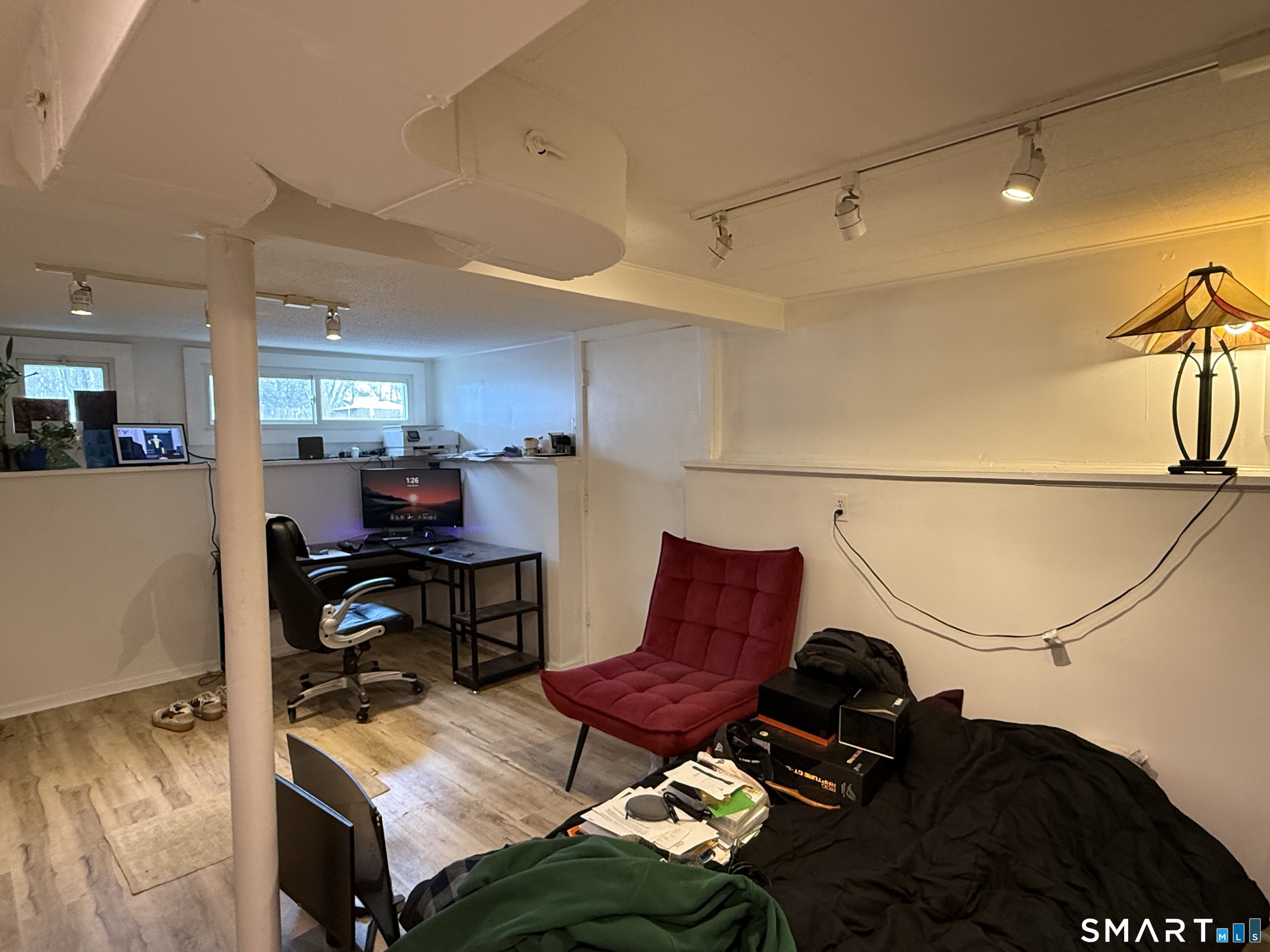 28 Sycamore Street Windsor, CT 06095 - Photo 23 of 27