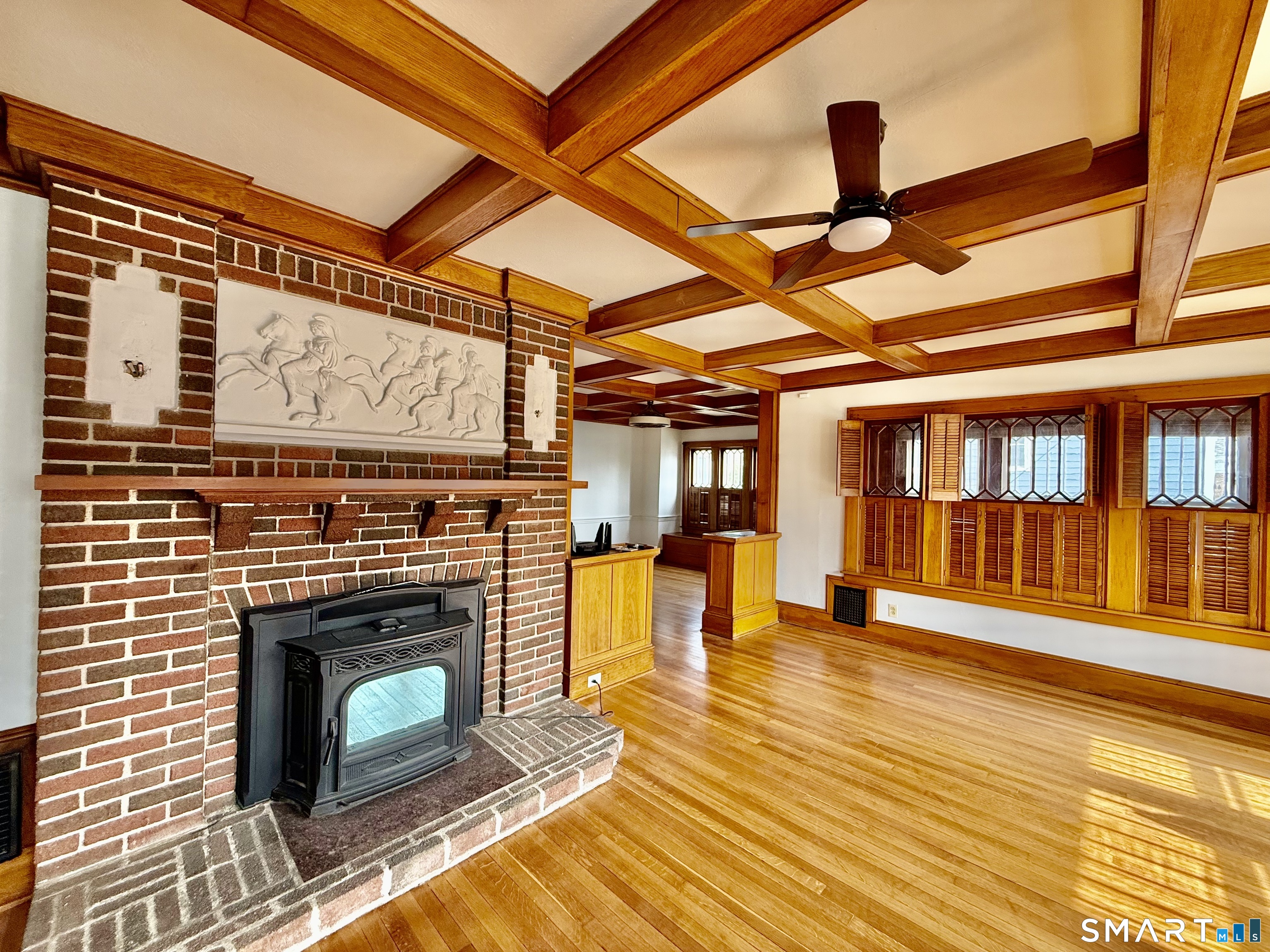 28 Sycamore Street Windsor, CT 06095 - Photo 6 of 27