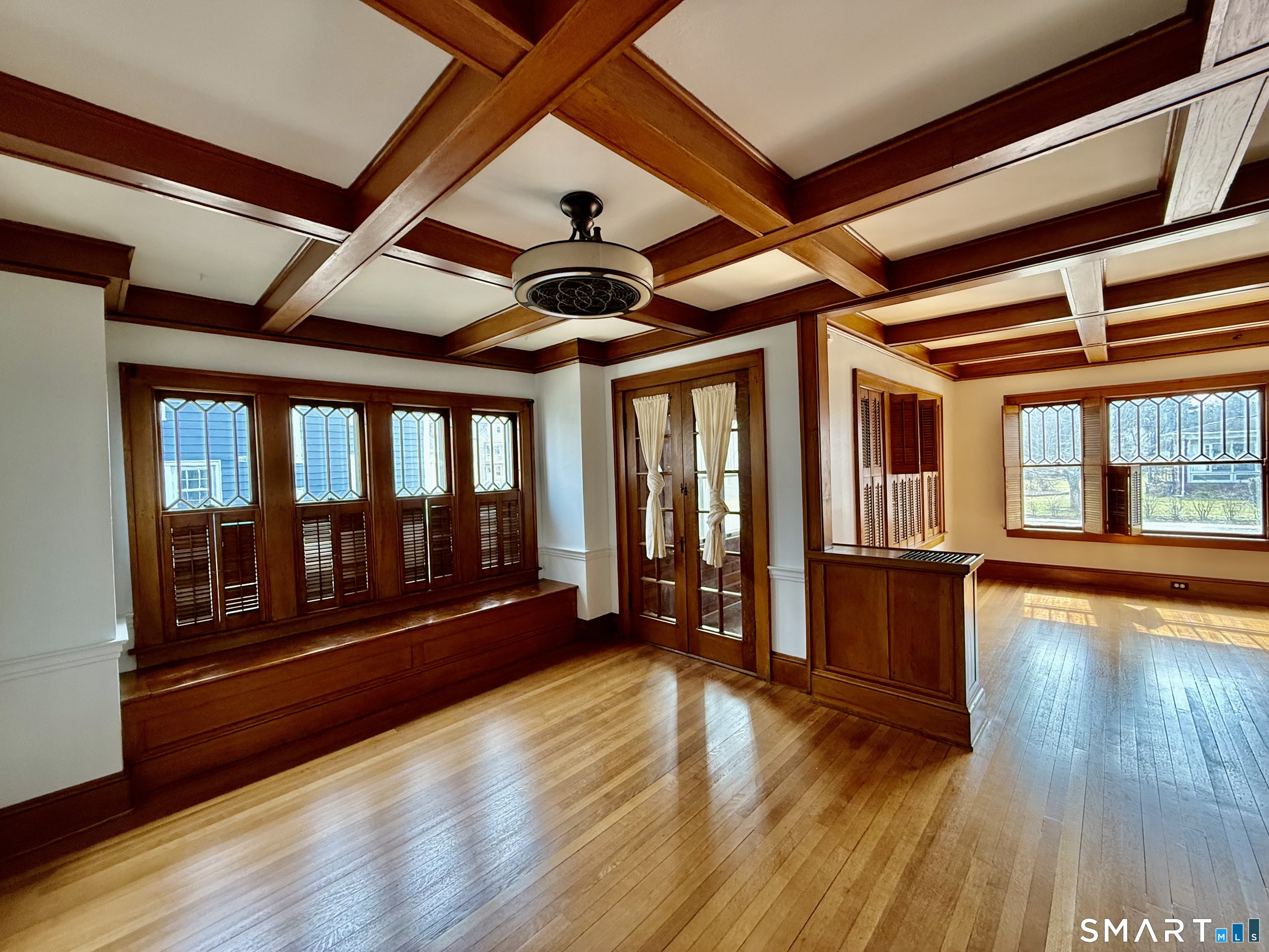 28 Sycamore Street Windsor, CT 06095 - Photo 8 of 27