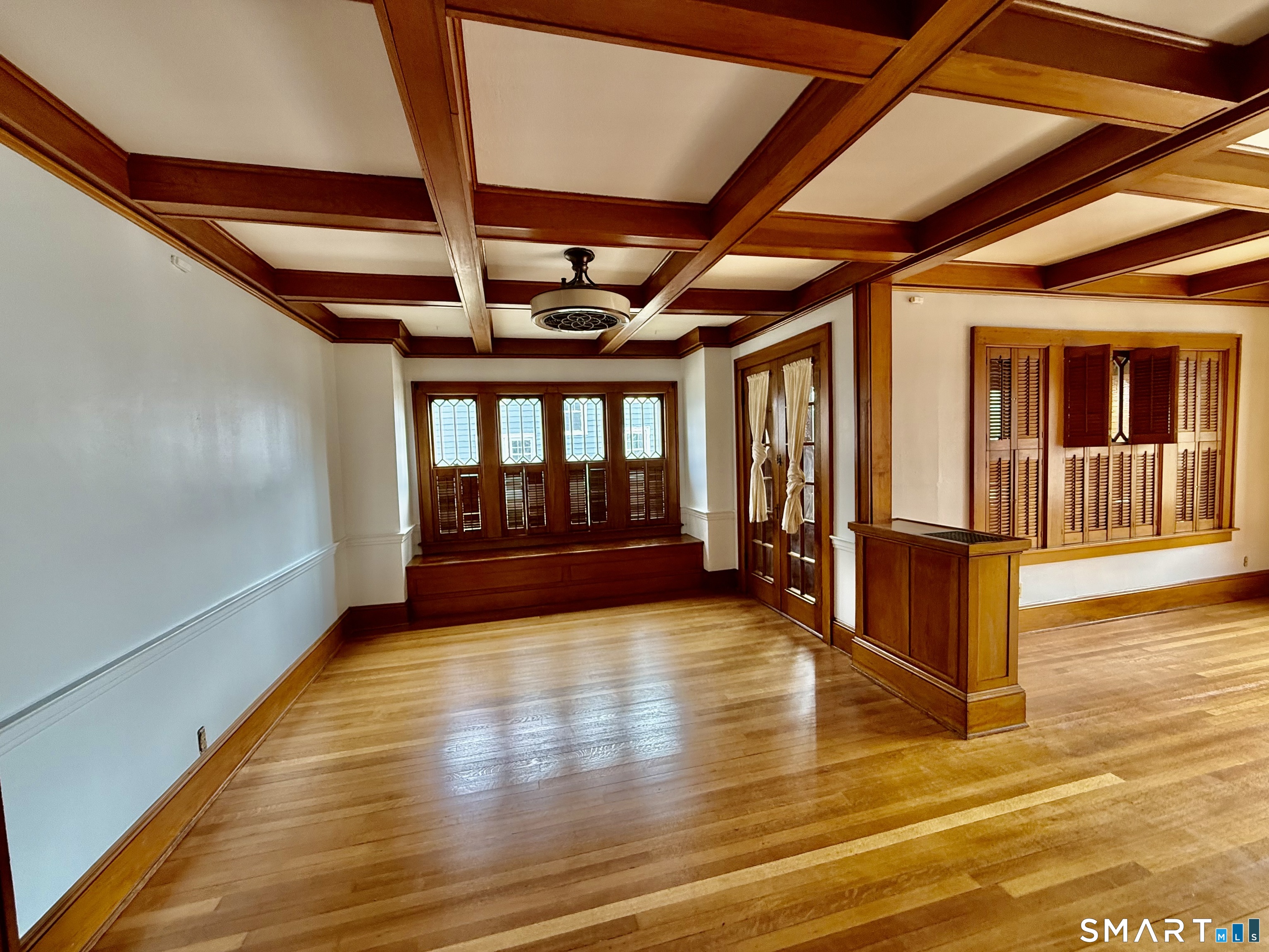 28 Sycamore Street Windsor, CT 06095 - Photo 9 of 27