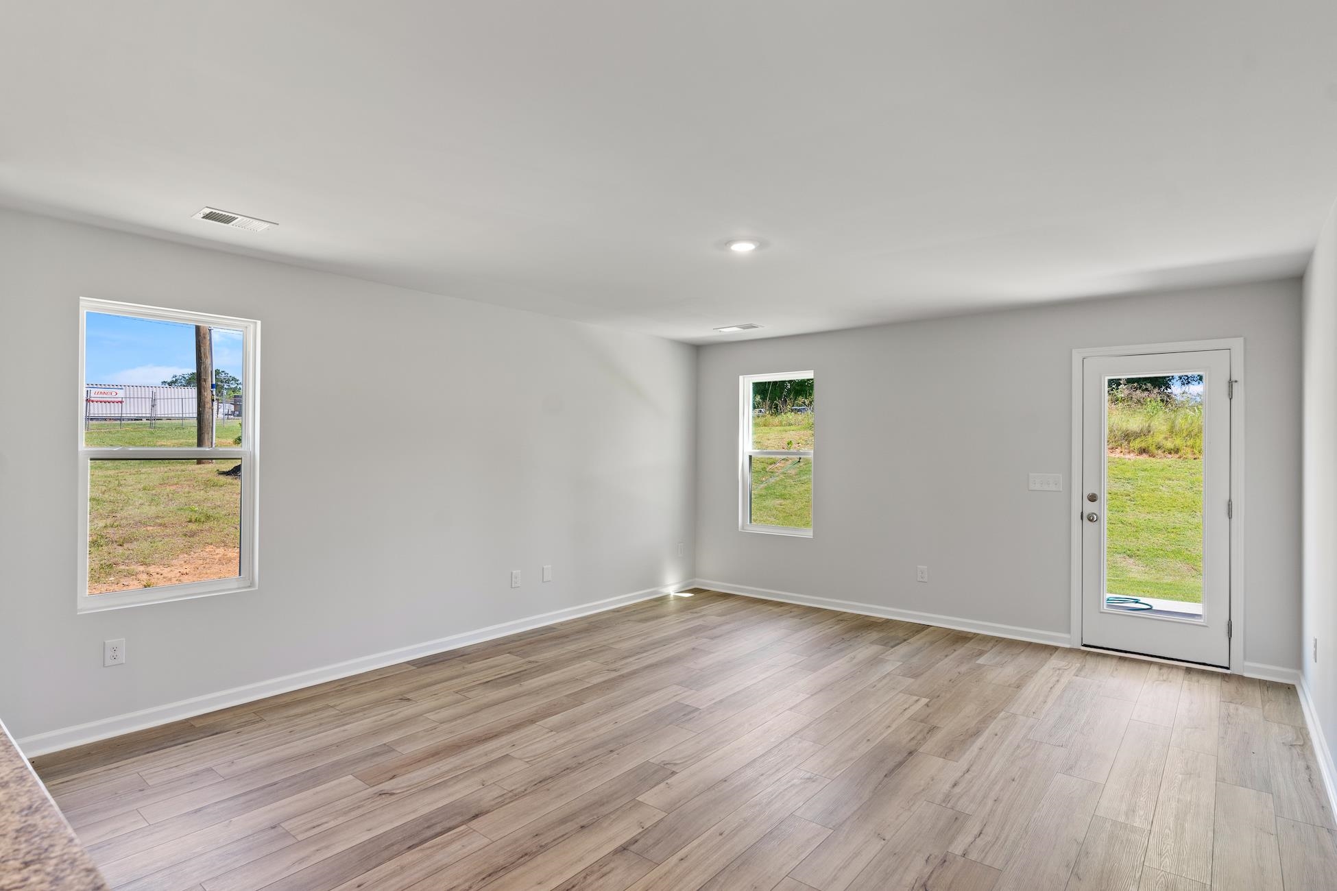 7203 Heirloom Lane Inman, SC 29349 - Photo 8 of 25