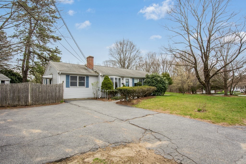 78 Shore Road Ashland, MA 01721 - Photo 2 of 27