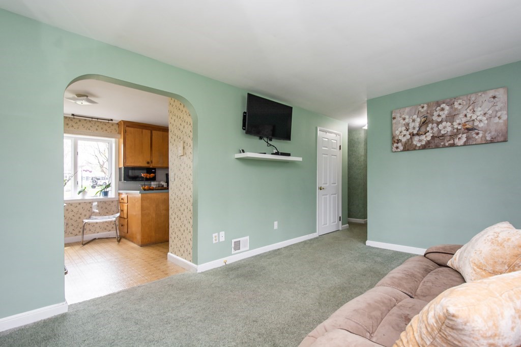 78 Shore Road Ashland, MA 01721 - Photo 8 of 27