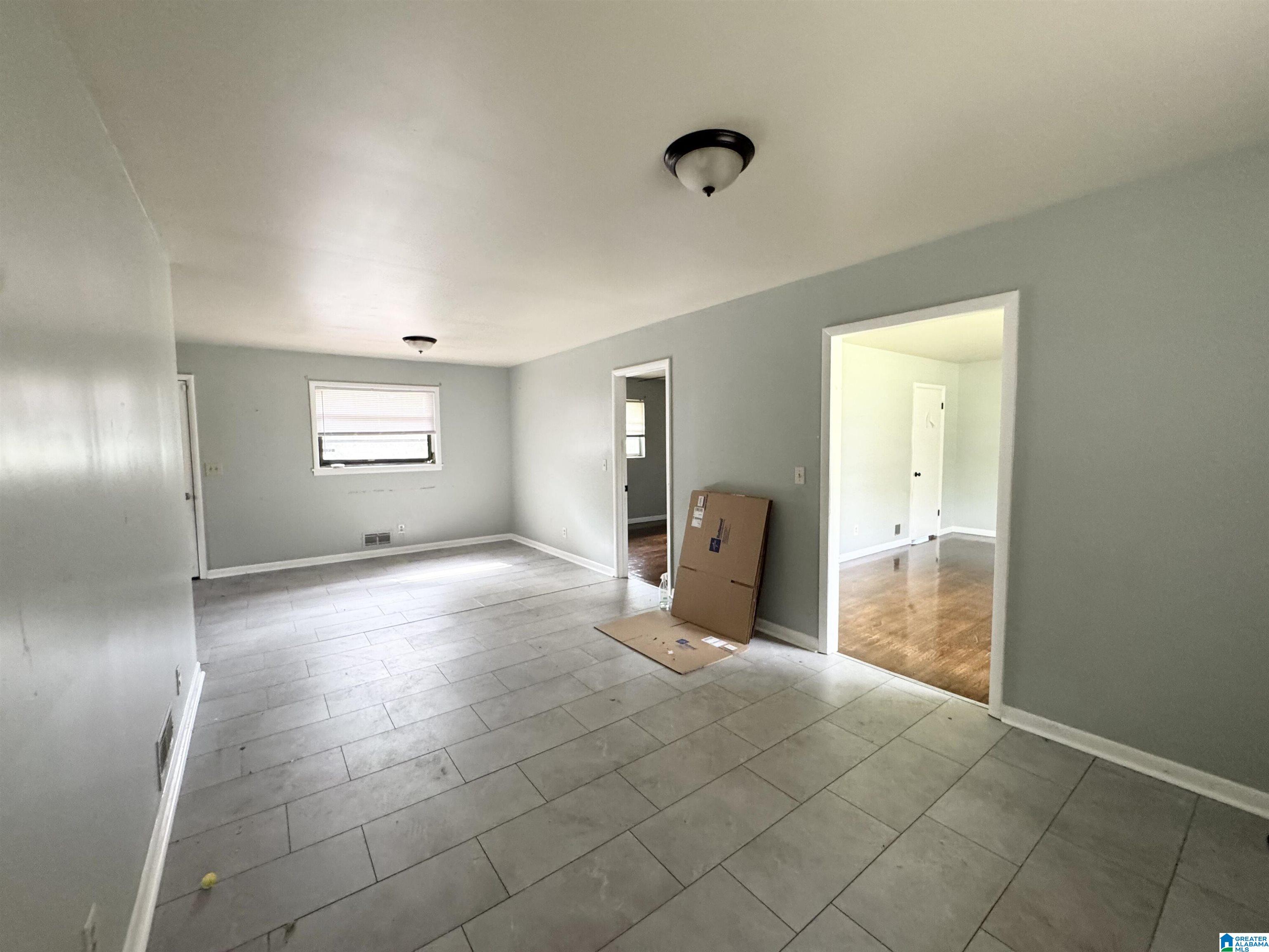 517 Sunhill Road Northwest Birmingham, AL 35215 - Photo 12 of 36