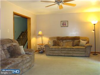 227 Hartford Road Mount Laurel, NJ 08054 - Photo 4 of 11 Gallery Image 4