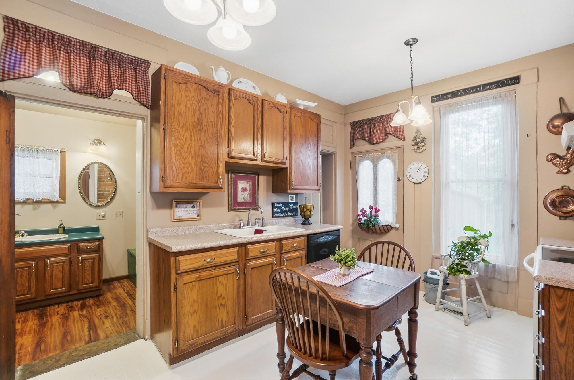 329 South Plum Street Springfield, OH 45506 - Photo 4 of 53