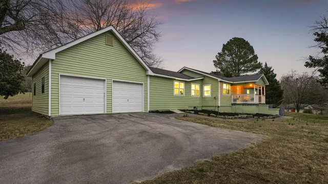 $400,000 | 11119 London Lane, Apison, TN 37302