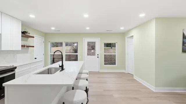 $400,000 | 11119 London Lane, Apison, TN 37302