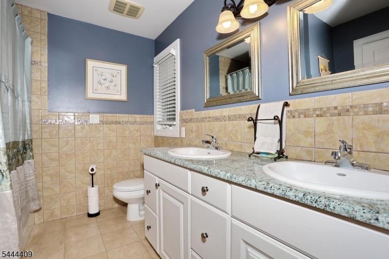 121 Magee Road Ringwood, NJ 07456 - Photo 32 of 36