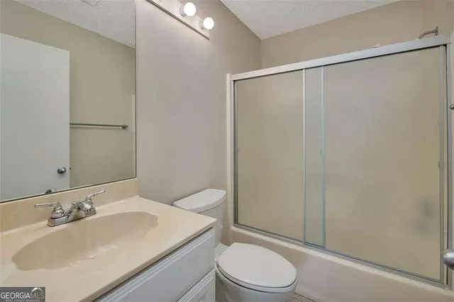 $350,000 | 122 South Island Square Drive, St. Simons, GA 31522